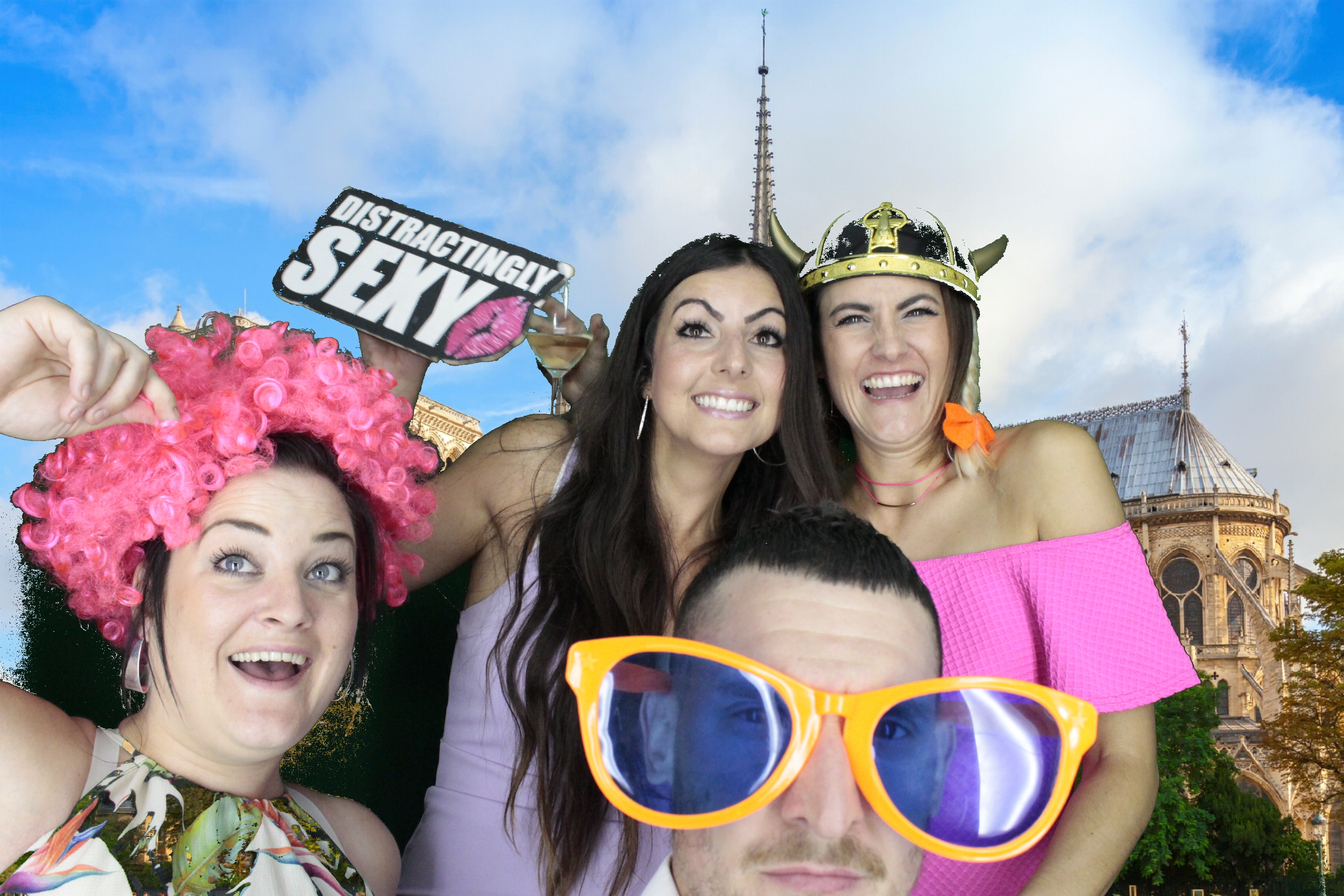 Katie and Jons Wedding | View more photos from the event at gallery.myphotoboothexperience.co.uk/u/MyPhotoBoothExperienceLtd/Katie-and-Jons-Wedding